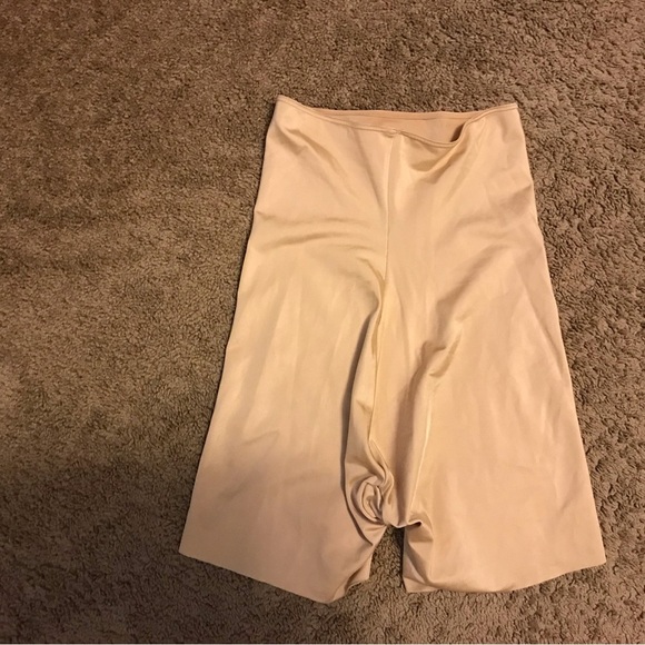 Spanx Shapewear Women Tummy Control High-Waisted Power Short - Picture 1 of 5
